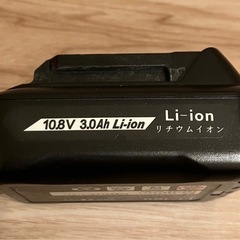 中古　マキタ　互換バッテリー　bl1015の画像