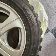 ピンスパイクタイヤ　4本　ADVAN　175/65/14　マルチホイール付きの画像