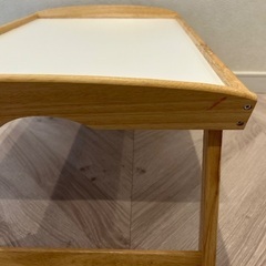 IKEA 折り畳みテーブル　ベッドトレイ　DJURAジューラの画像