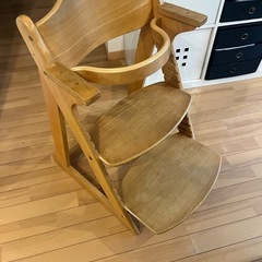 カトージ　ベビーチェア　katoji