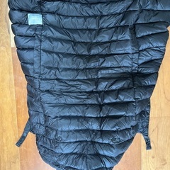 ダウンケープ、雨よけカバー付きの画像