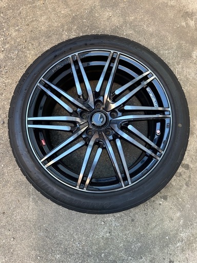 タイヤ、ホイール付き