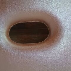 施術ベットの画像