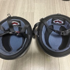 【受付終了】ヘルメット2個の画像
