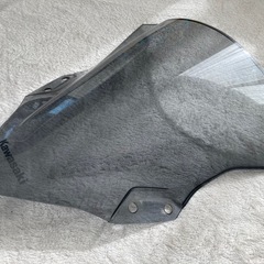 美品 kawasaki Ninja250 純正スクリーン  の画像