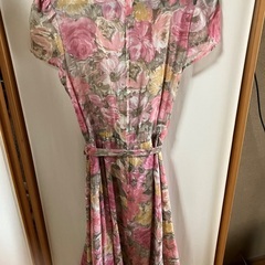 夏　ワンピースの画像