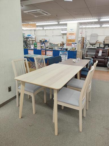 ジモティー見た！で5%OFF!【IKEA 4人掛けダイニングセット】4人掛けダイニングセット