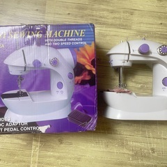 初心者 家庭用コンパクト ミシン　ジャンクの画像