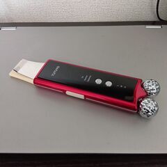 ウォーターピーリング＆EMS