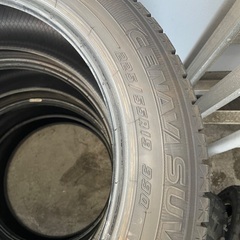 【最終値下】比較的美品！中古スタッドレスタイヤ225/55R19の画像