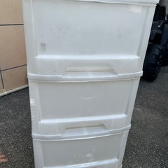 透明ケース　三段
