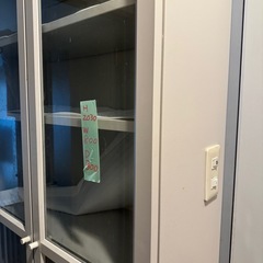 IKEA ビリー　食器棚の画像