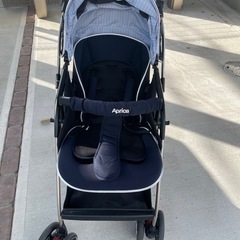 アップリカ　A型ベビーカーの画像