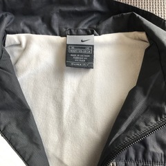 NIKE アウター　130の画像