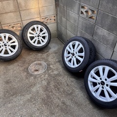 195/55R16 シバタイヤスタッドレス ホイール付き 300キロ走行 自家塗装白 取りに来る方専用 の画像