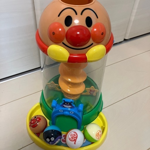 アンパンマン　ボール落とし