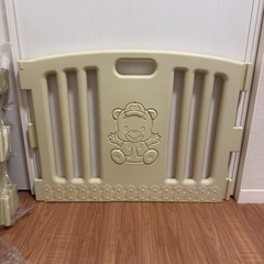 ベビーサークルの画像