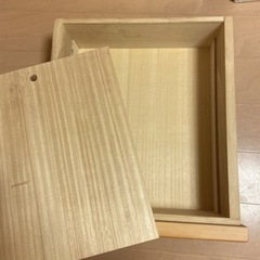 ご購入は1月6日まで！お値段、応相談！木製チェスト 引き出し9個の大型収納
の画像