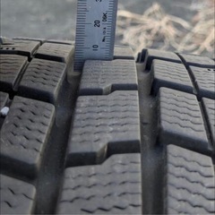バリ山　VOXY NOAHなどミニバンに★　スタッドレス　195/65R15　アルミホイール　4本セット　グッドイヤー ICE NAVI 7 の画像