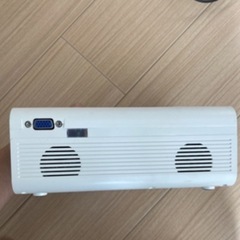 家庭用プロジェクター qkk ak-90の画像