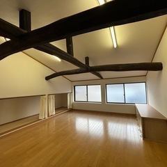 長野県岡谷市川岸