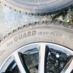 155/65R13 スタッドレスタイヤ 社外アルミホイール付き 4本セット ヨコハマ アイスガード ig50 バリ溝の画像