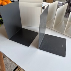 ブックエンドの画像