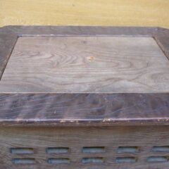 長火鉢（関西火鉢）杉材　蓋付きの画像