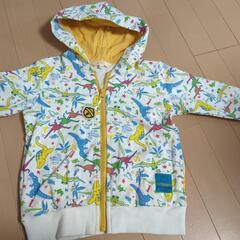 子供用パーカー　サイズ100