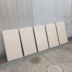 中古スチールラックの板のみの画像