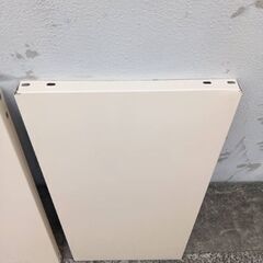 中古スチールラックの板のみの画像
