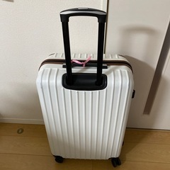 スーツケース　1週間使用の画像