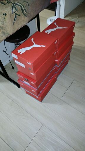 pumaの靴の空箱