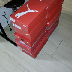 pumaの靴の空箱