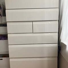 白チェスト