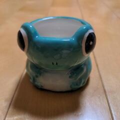 【ご相談中】かえるの容器