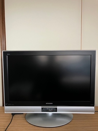 三菱　32型液晶テレビREAL