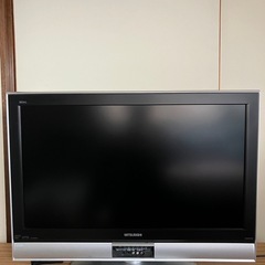 三菱　32型液晶テレビREAL　　