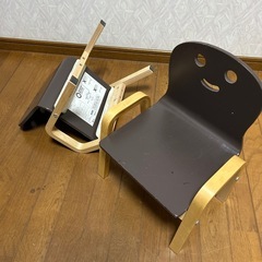 【取引中】子供用椅子2脚の画像