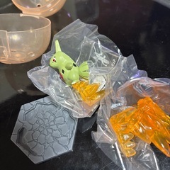 ヨーギラス ガチャガチャ フィギュア