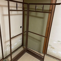 衣装掛け？