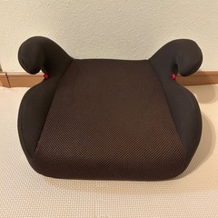 リーマンジュニア　ジュニアシート　車用　ブラウン