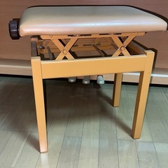 ピアノチェアの画像
