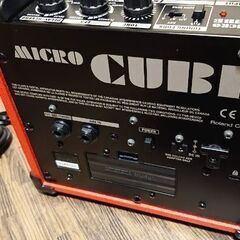 (決まりました)(美品)小型ギターアンプ Roland MICROCUBEの画像