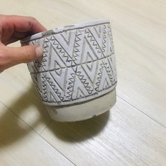 アジアン風植木鉢