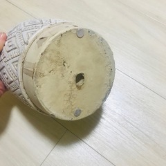 アジアン風植木鉢の画像