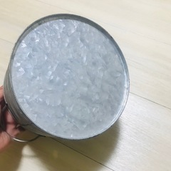 ブリキの鉢カバーの画像