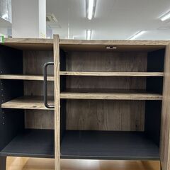 ジモティ来店特価!!　ミドルボード　ナチュラル×ブラック　　J-250104の画像