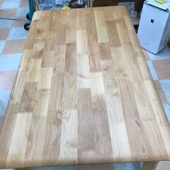 ダイニングセット4人用 ニトリ 木目調/ナチュラル W(幅)130.0×D(奥行き)80.0×H(高さ)70.0cmの画像