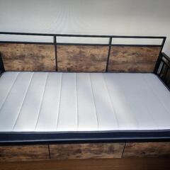 ニトリ　引き出し付きのシングルベッド